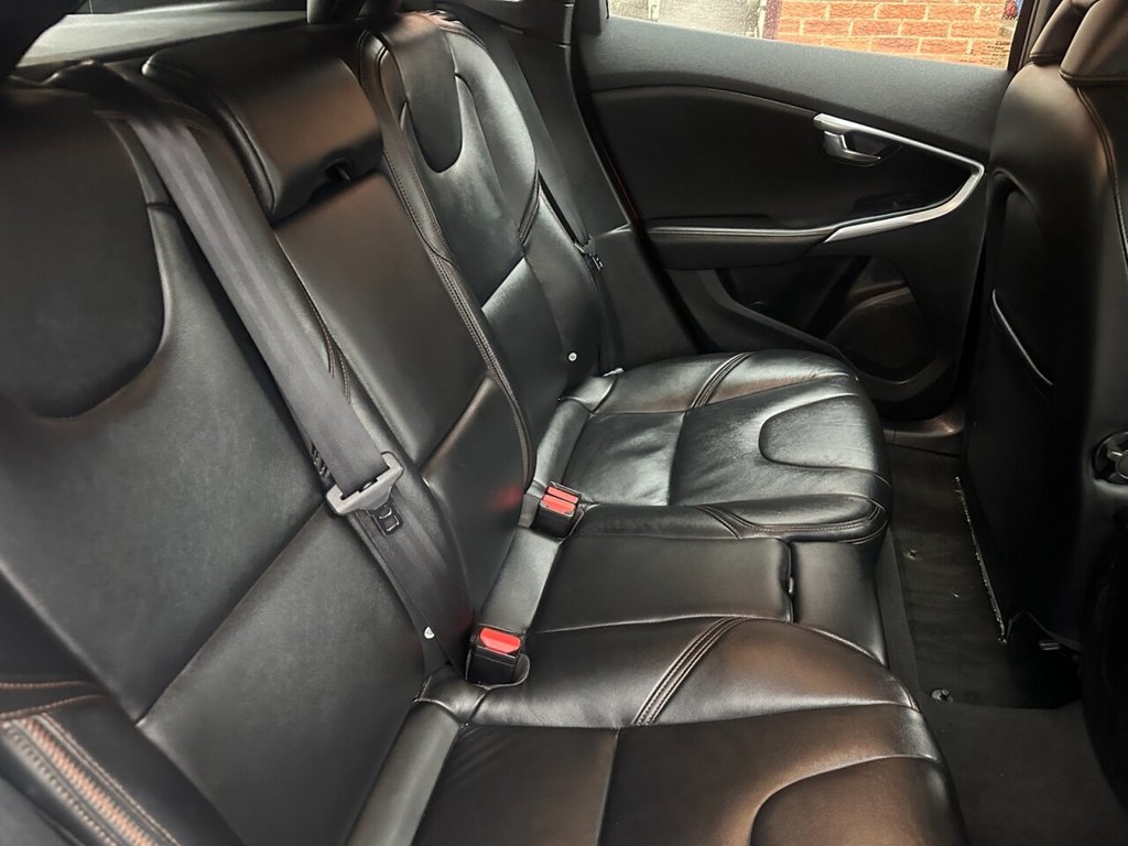 Used Volvo V40 Cross Country 2015 for sale - 76999125: Photo 23