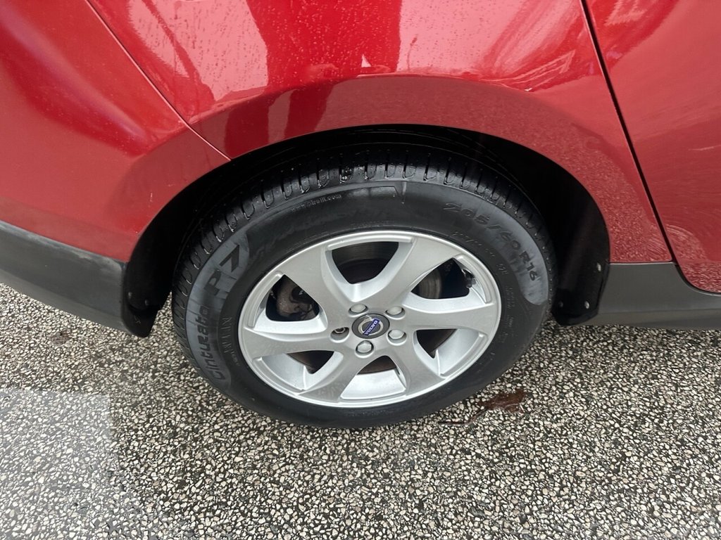 Used Volvo V40 Cross Country 2015 for sale - 76999125: Photo 32