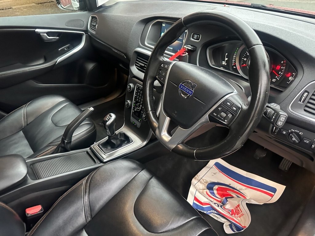 Used Volvo V40 Cross Country 2015 for sale - 76999125: Photo 5