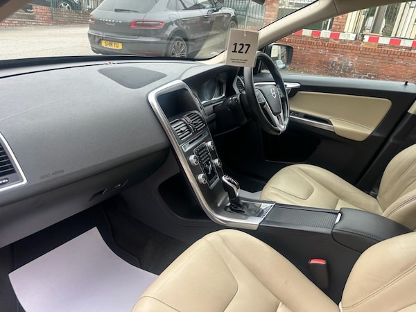 Used Volvo XC60 2016 for sale - 76291951: Photo 13