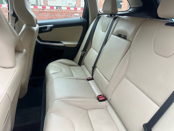 Used Volvo XC60 2016 for sale - 76291951: Photo 19