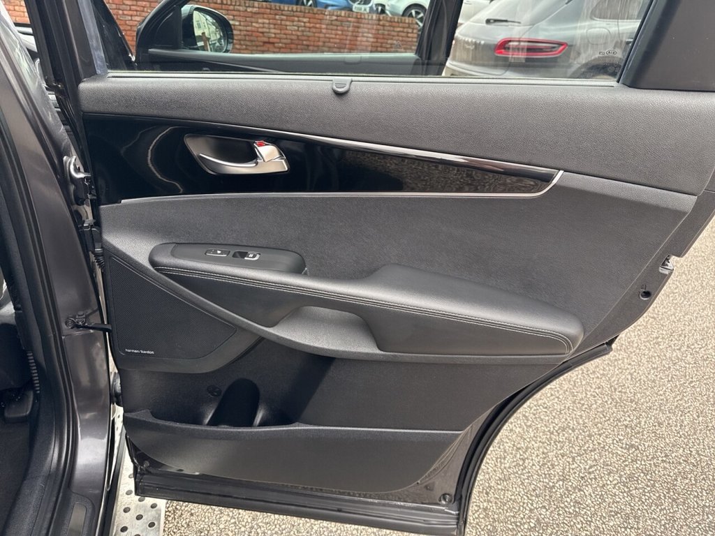 Used Kia Sorento 2018 for sale - 77499454: Photo 40