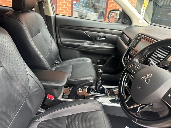 Used Mitsubishi Outlander 2019 for sale - 76261427: Photo 11