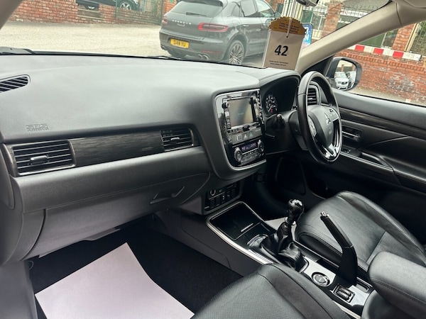 Used Mitsubishi Outlander 2019 for sale - 76261427: Photo 14