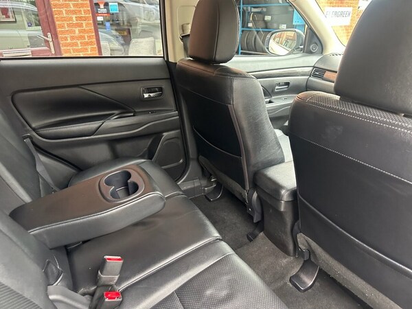 Used Mitsubishi Outlander 2019 for sale - 76261427: Photo 18