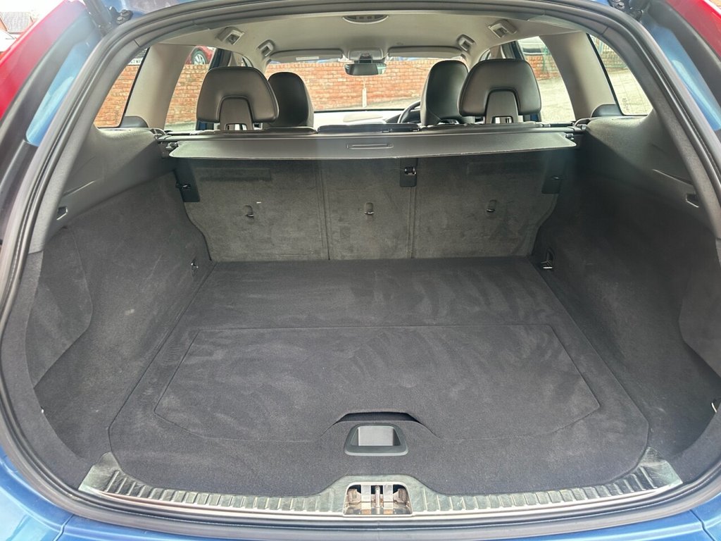 Used Volvo XC60 2016 for sale - 76203343: Photo 30