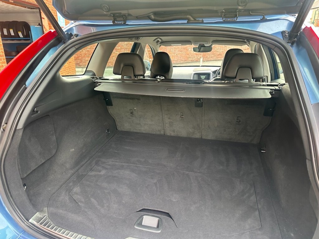 Used Volvo XC60 2016 for sale - 76203343: Photo 31