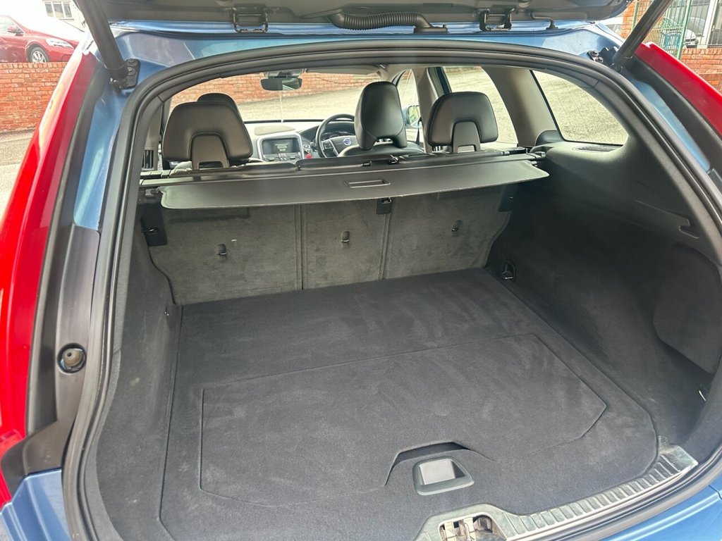 Used Volvo XC60 2016 for sale - 76203343: Photo 32