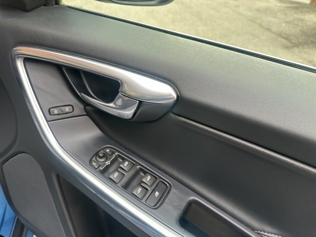 Used Volvo XC60 2016 for sale - 76203343: Photo 43