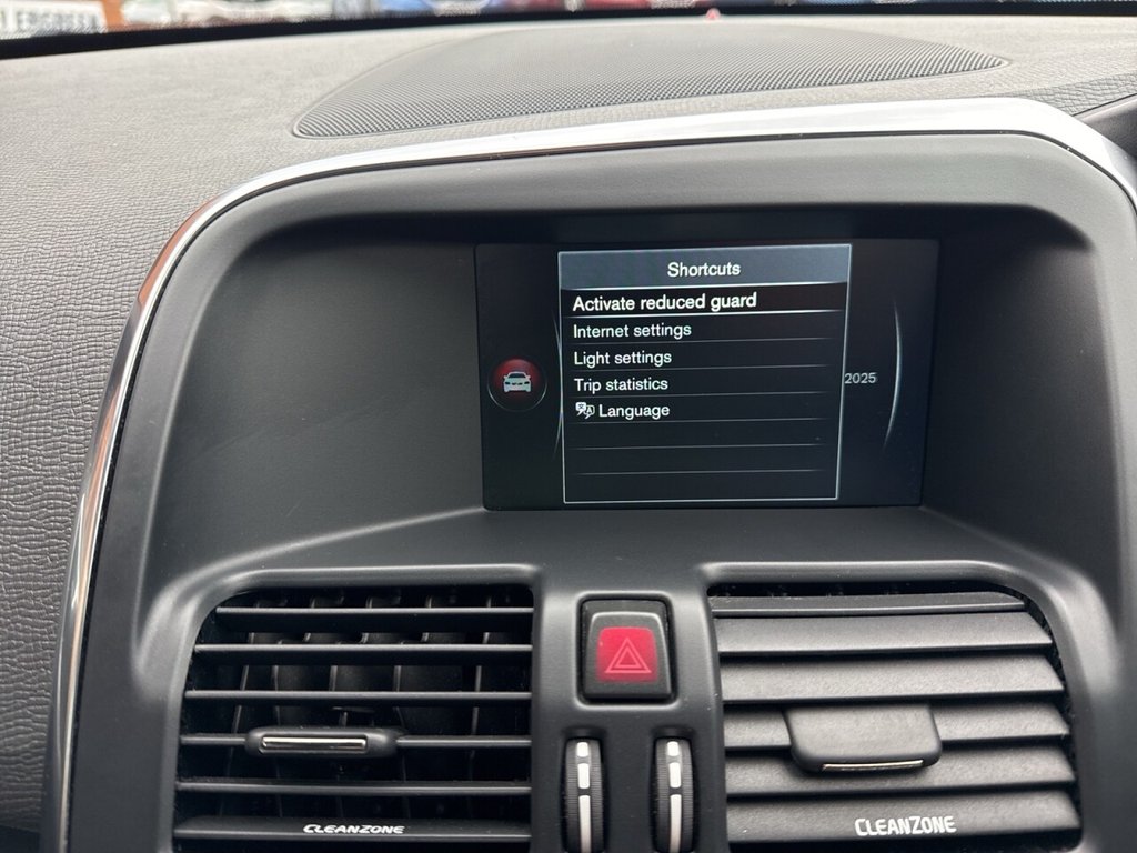 Used Volvo XC60 2016 for sale - 76313036: Photo 13