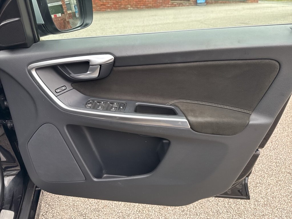 Used Volvo XC60 2016 for sale - 76313036: Photo 36