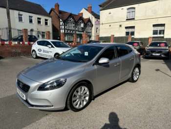 Used Volvo V40 2015 for sale - 75128585: Photo