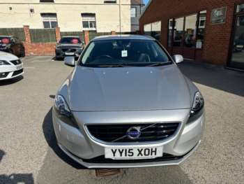 Used Volvo V40 2015 for sale - 75128585: Photo