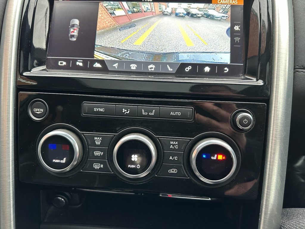 Used Land Rover Discovery 2018 for sale - 77681080: Photo 13