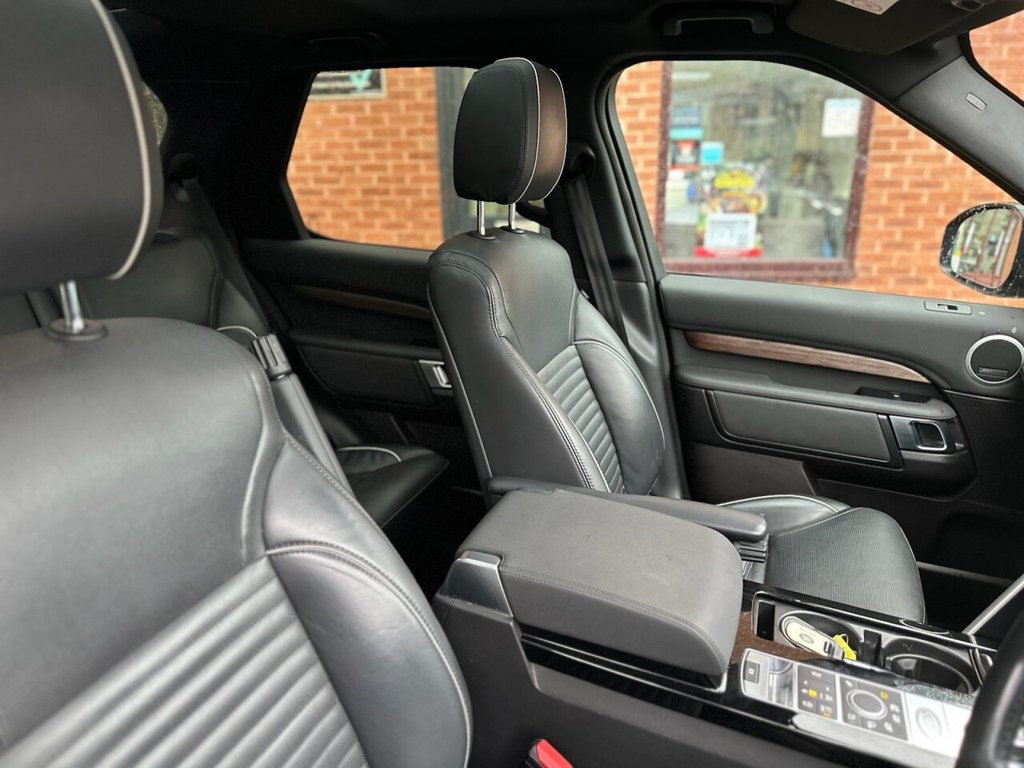 Used Land Rover Discovery 2018 for sale - 77681080: Photo 16