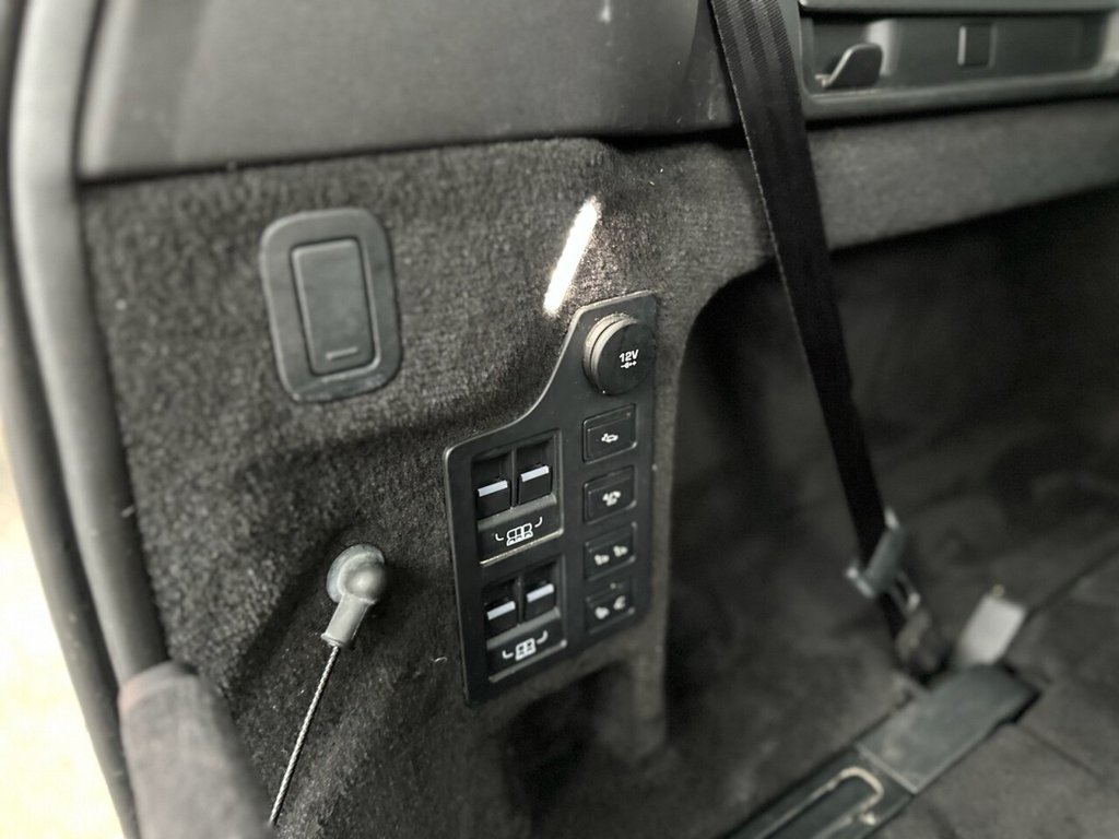 Used Land Rover Discovery 2018 for sale - 77681080: Photo 46