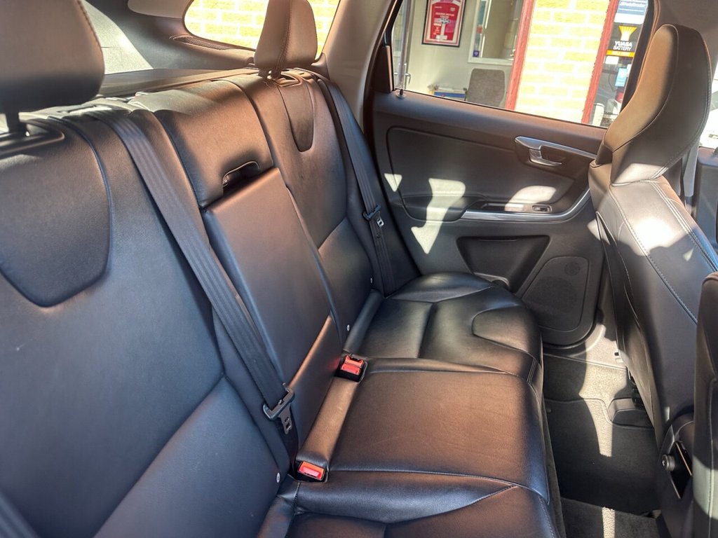 Used Volvo XC60 2016 for sale - 76080508: Photo 15
