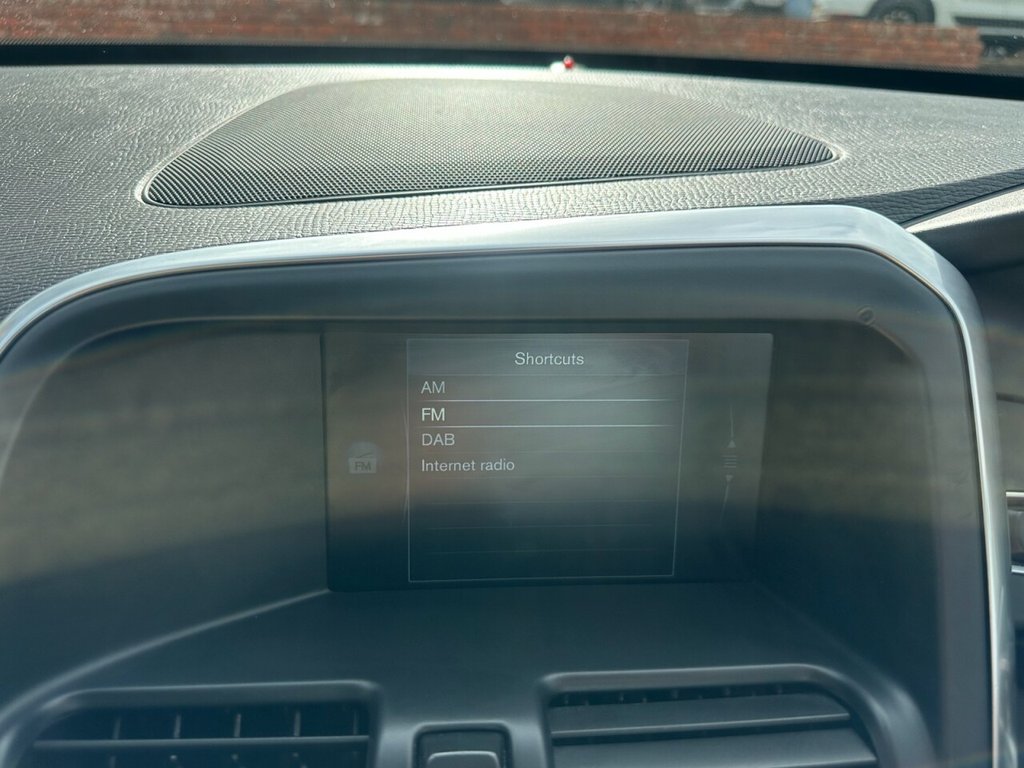 Used Volvo XC60 2014 for sale - 76132070: Photo 13