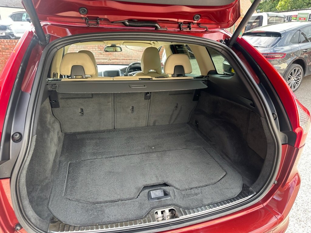 Used Volvo XC60 2014 for sale - 76132070: Photo 35