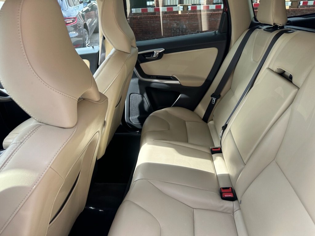Used Volvo XC60 2014 for sale - 76132070: Photo 7