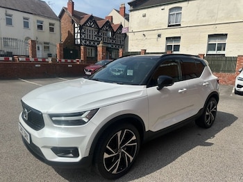 Used Volvo XC40 2018 for sale - 75565132: Photo