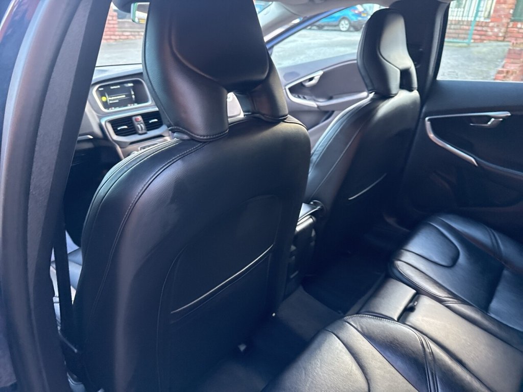 Used Volvo V40 2015 for sale - 76698895: Photo 22