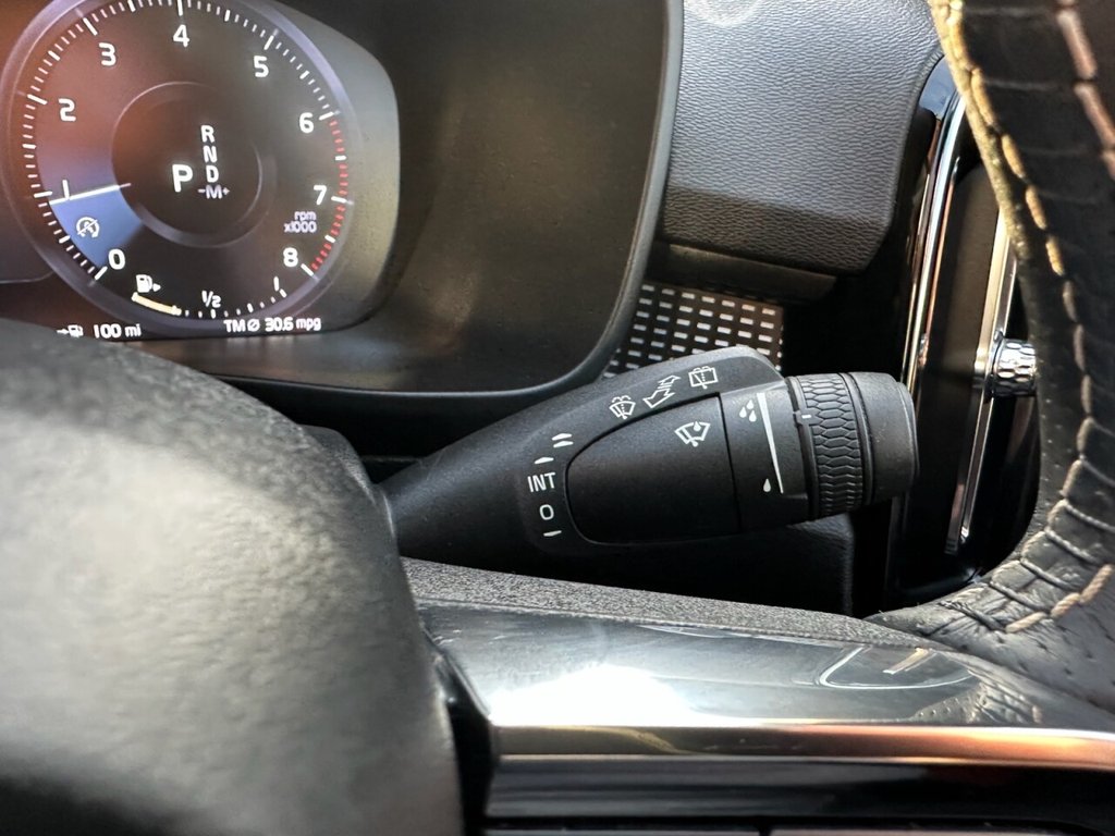 Used Volvo XC40 2018 for sale - 76883623: Photo 45