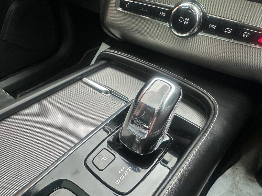 Used Volvo XC90 2018 for sale - 76434397: Photo 42