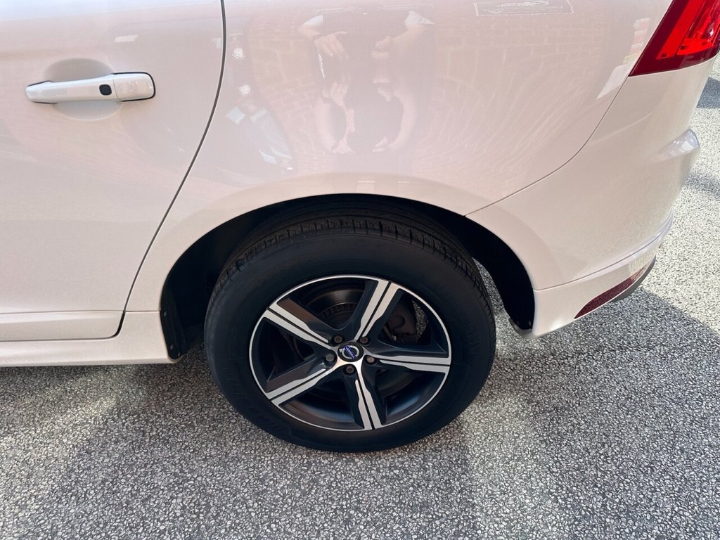 Used Volvo XC60 2017 for sale - 77959752: Photo 35