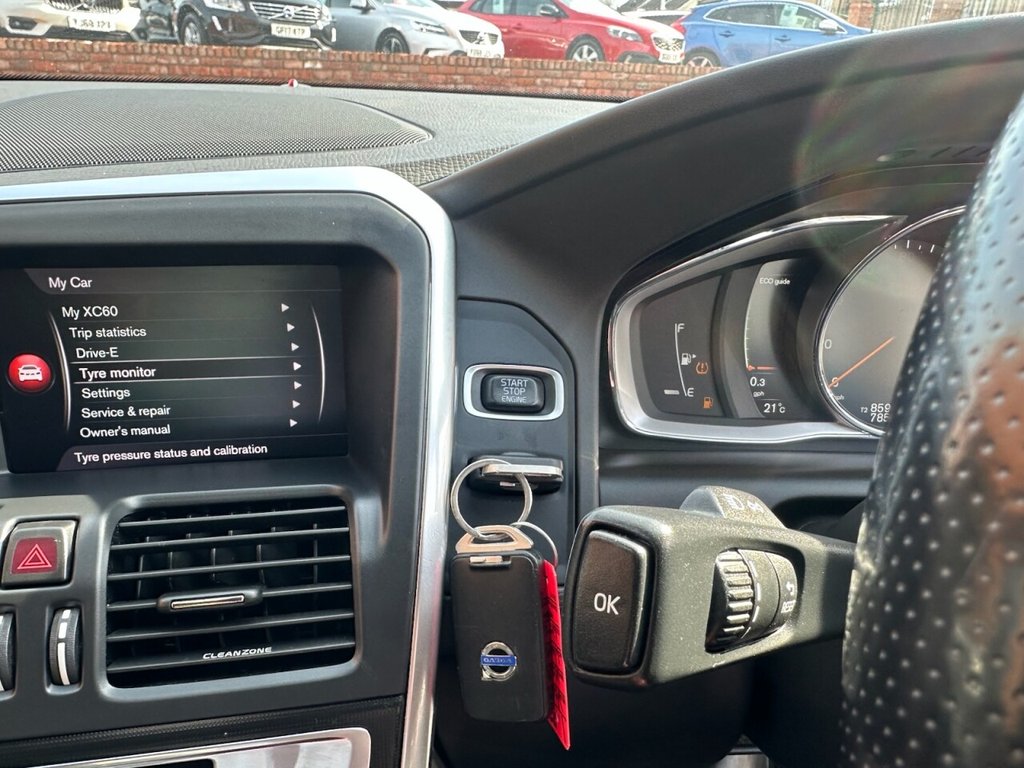 Used Volvo XC60 2017 for sale - 77959752: Photo 46