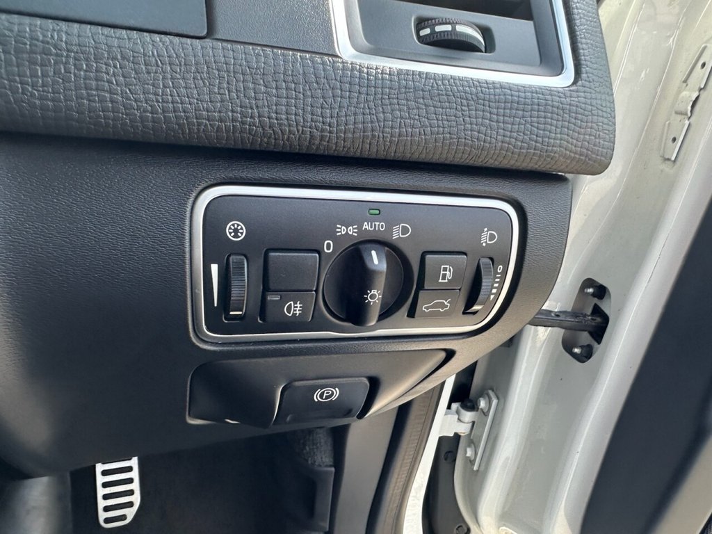 Used Volvo XC60 2017 for sale - 77959752: Photo 48