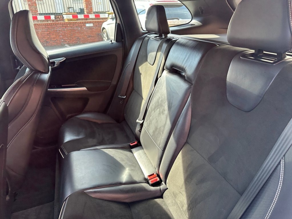 Used Volvo XC60 2017 for sale - 77959752: Photo 6