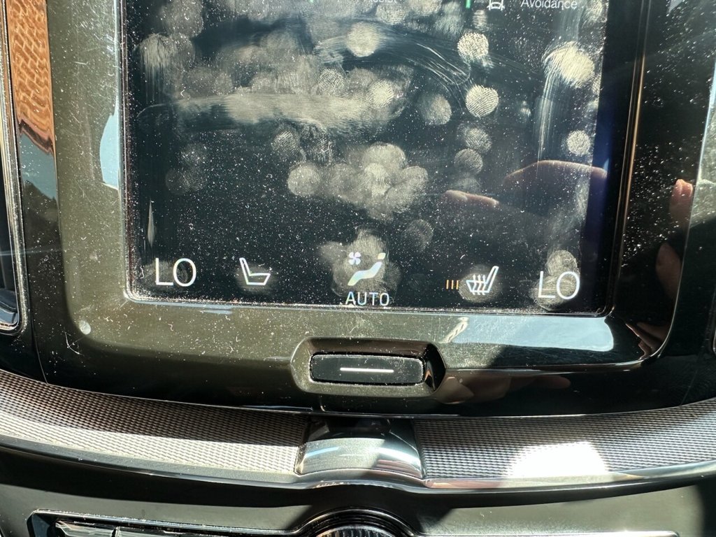 Used Volvo XC60 2018 for sale - 77307310: Photo 12