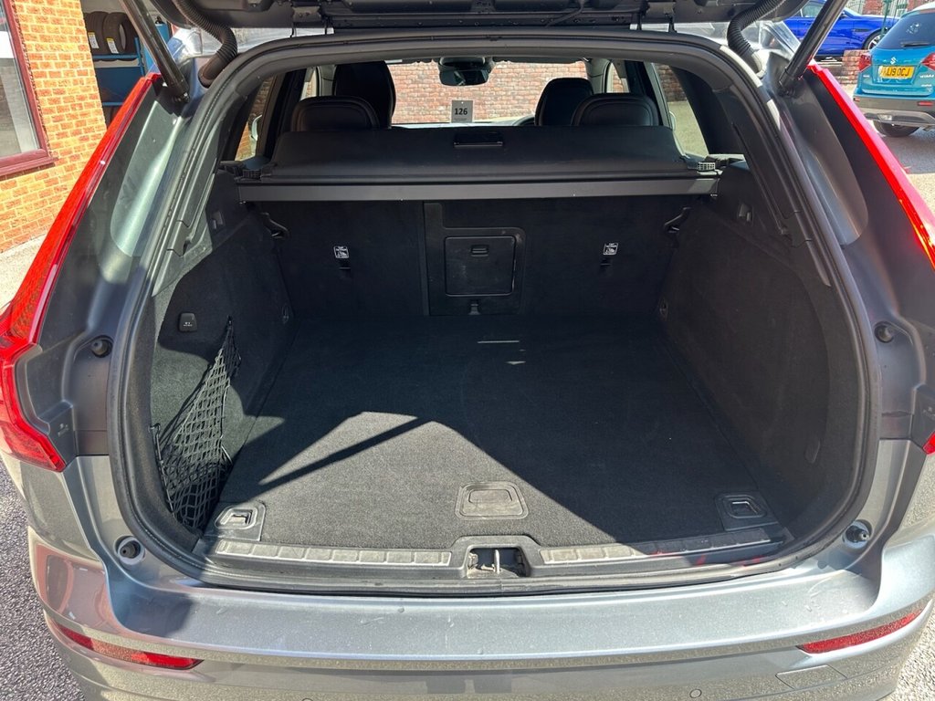 Used Volvo XC60 2018 for sale - 77307310: Photo 27