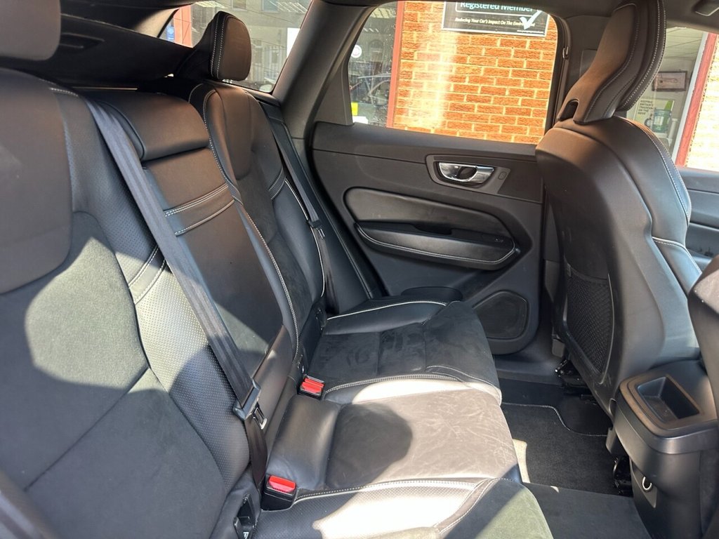 Used Volvo XC60 2018 for sale - 77307310: Photo 7