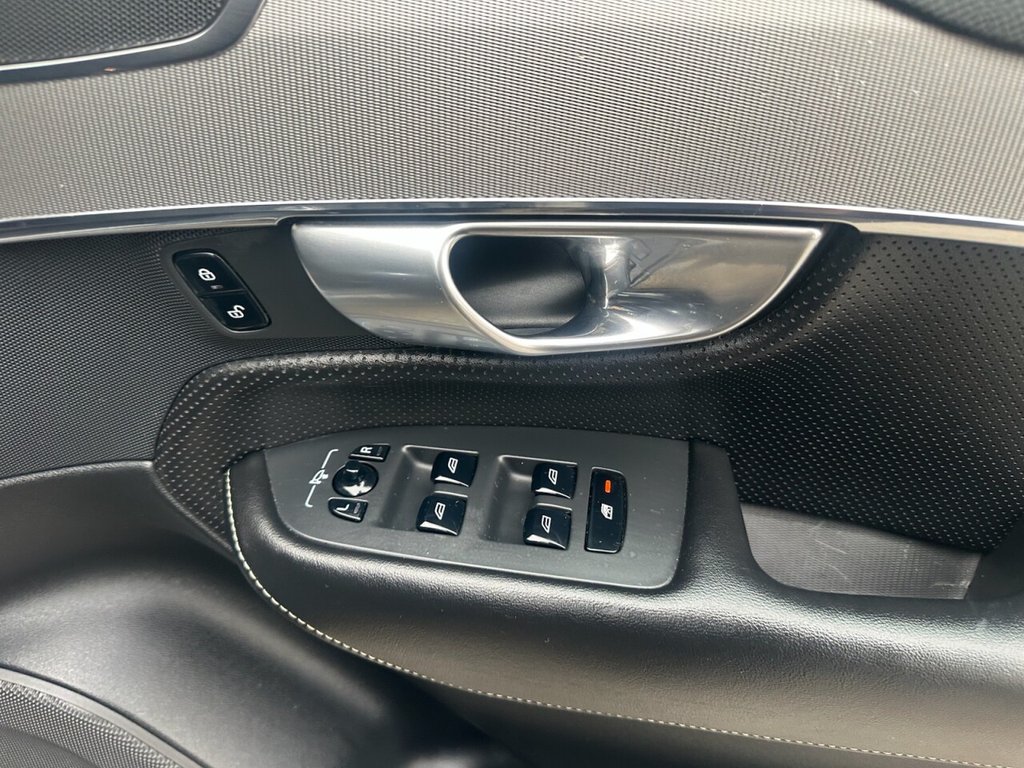 Used Volvo XC90 2017 for sale - 77161590: Photo 36