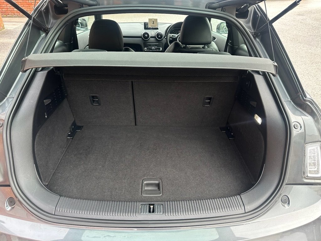 Used Audi A1 2015 for sale - 76821210: Photo 21