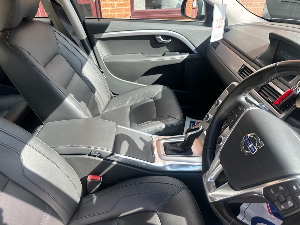Used Volvo S80 2015 for sale - 75998036: Photo 25