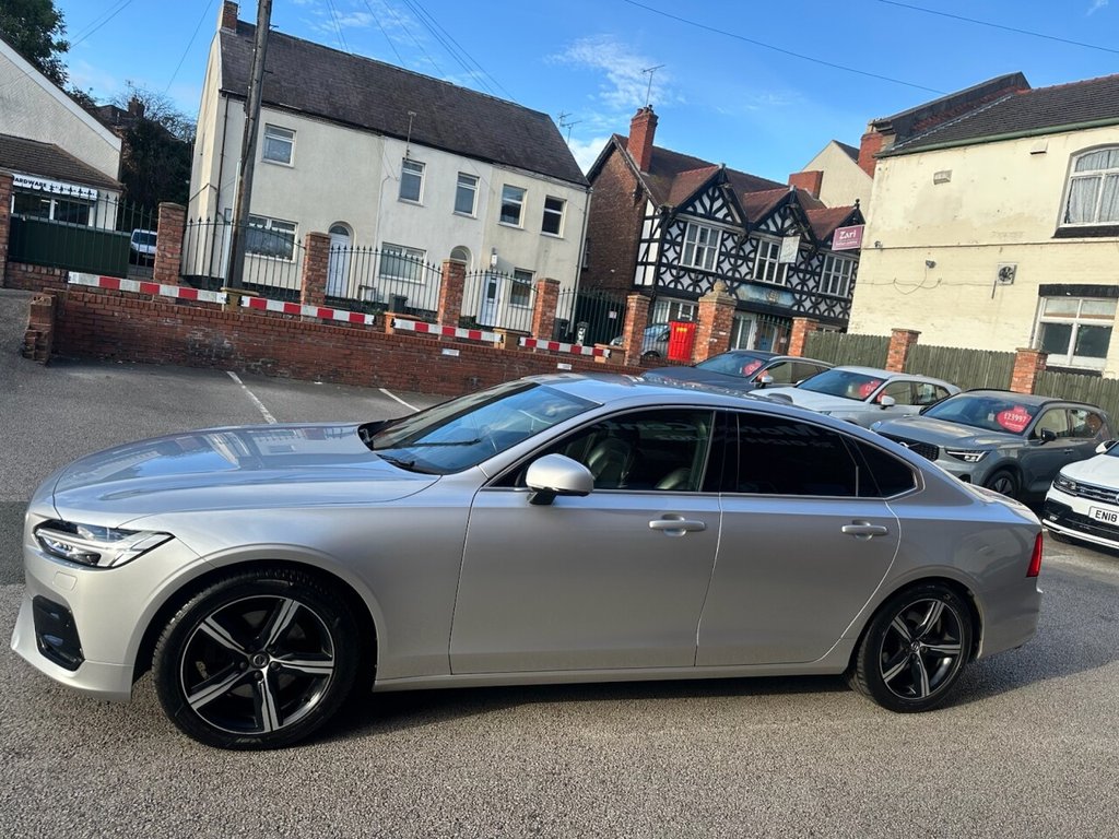Used Volvo S90 2018 for sale - 76119048: Photo 2