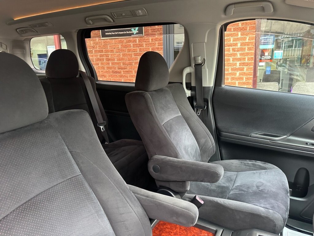 Used Toyota Vellfire 2025 for sale - 76883222: Photo 28