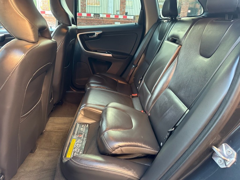 Used Volvo XC60 2017 for sale - 76751353: Photo 12