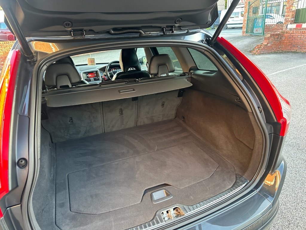 Used Volvo XC60 2017 for sale - 76751353: Photo 15