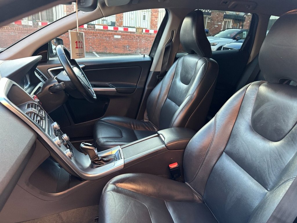 Used Volvo XC60 2017 for sale - 76751353: Photo 5