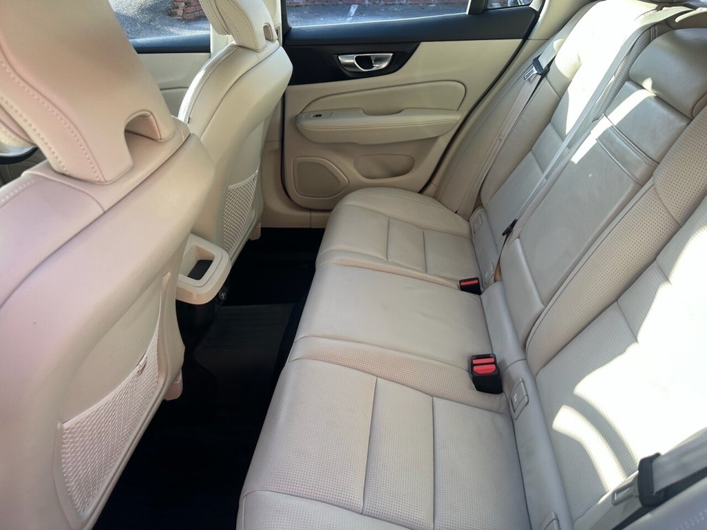 Used Volvo V60 2020 for sale - 76647681: Photo 12