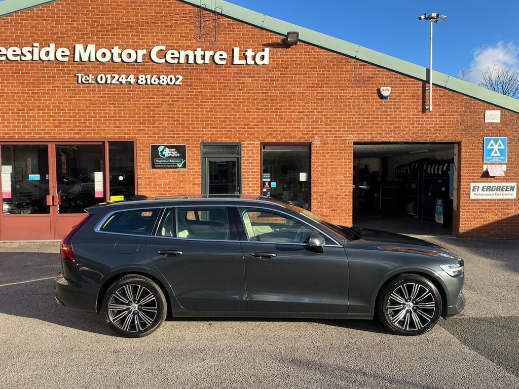 Used Volvo V60 2020 for sale - 76647681: Photo 3