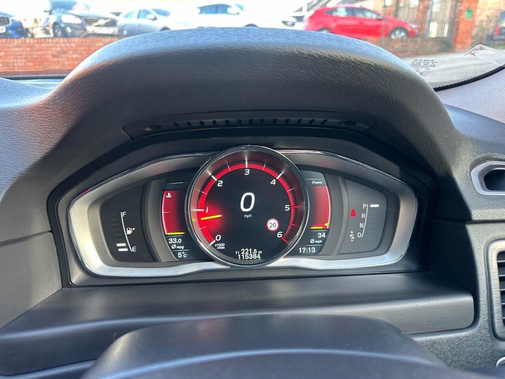 Used Volvo XC70 2014 for sale - 78017173: Photo 26