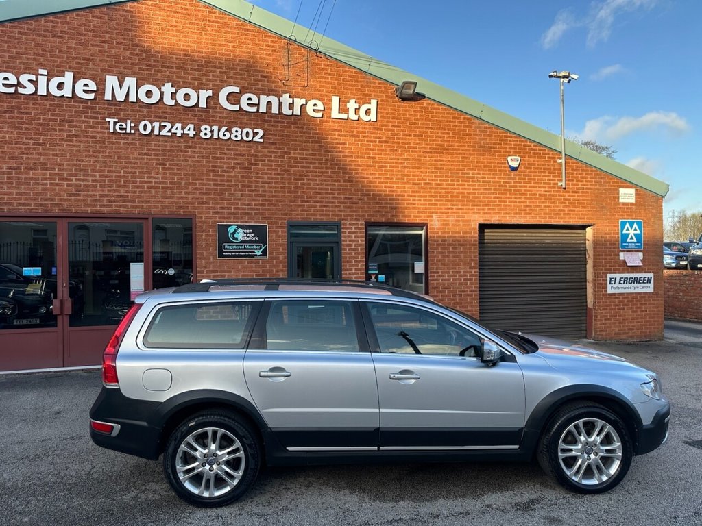 Used Volvo XC70 2014 for sale - 78017173: Photo 5