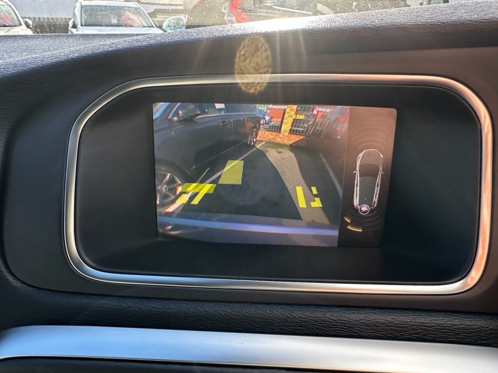 Used Volvo V40 2018 for sale - 76356500: Photo 11