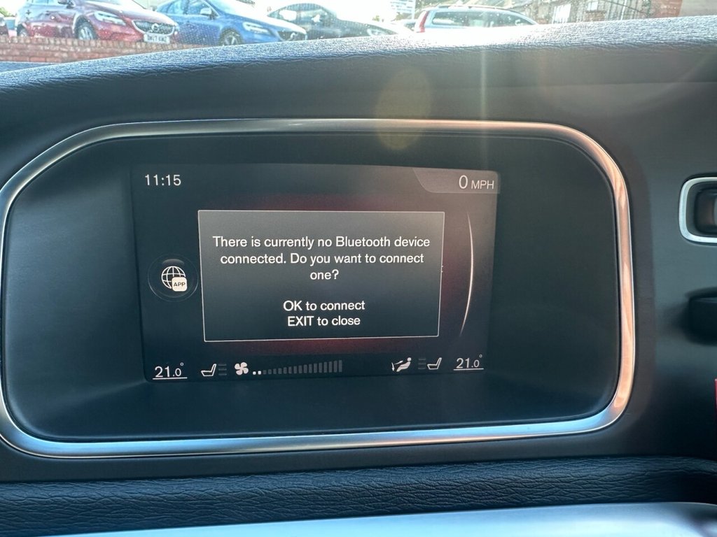 Used Volvo V40 2018 for sale - 76356500: Photo 18