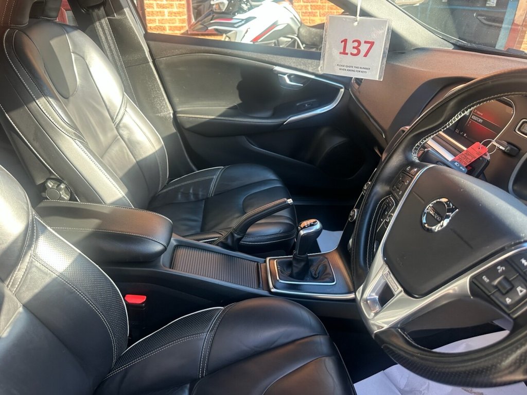 Used Volvo V40 2018 for sale - 76356500: Photo 5